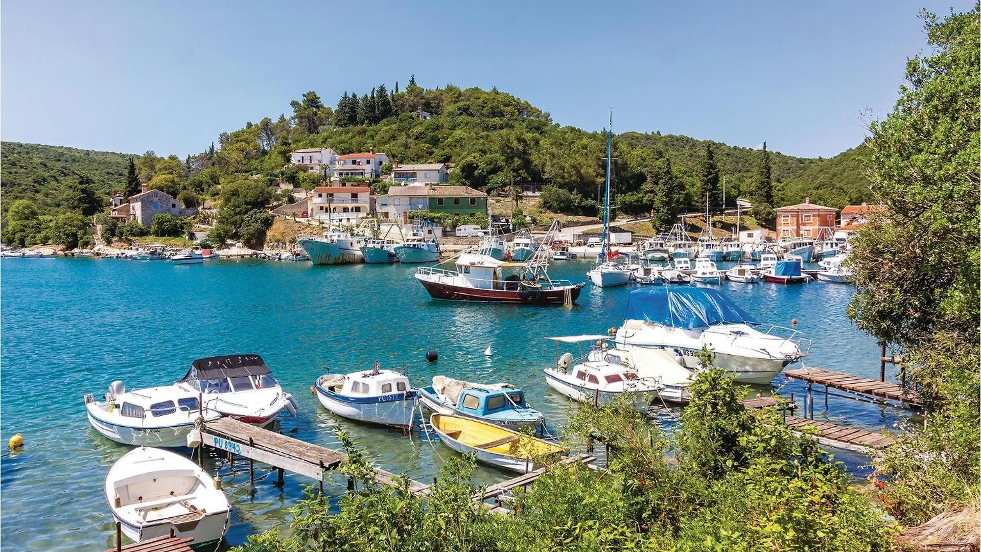 6 Bedroom Amazing Home In Bratulici Hreljici Holiday home