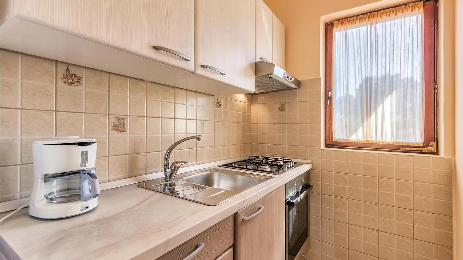 6 Bedroom Amazing Home In Bratulici Hreljici