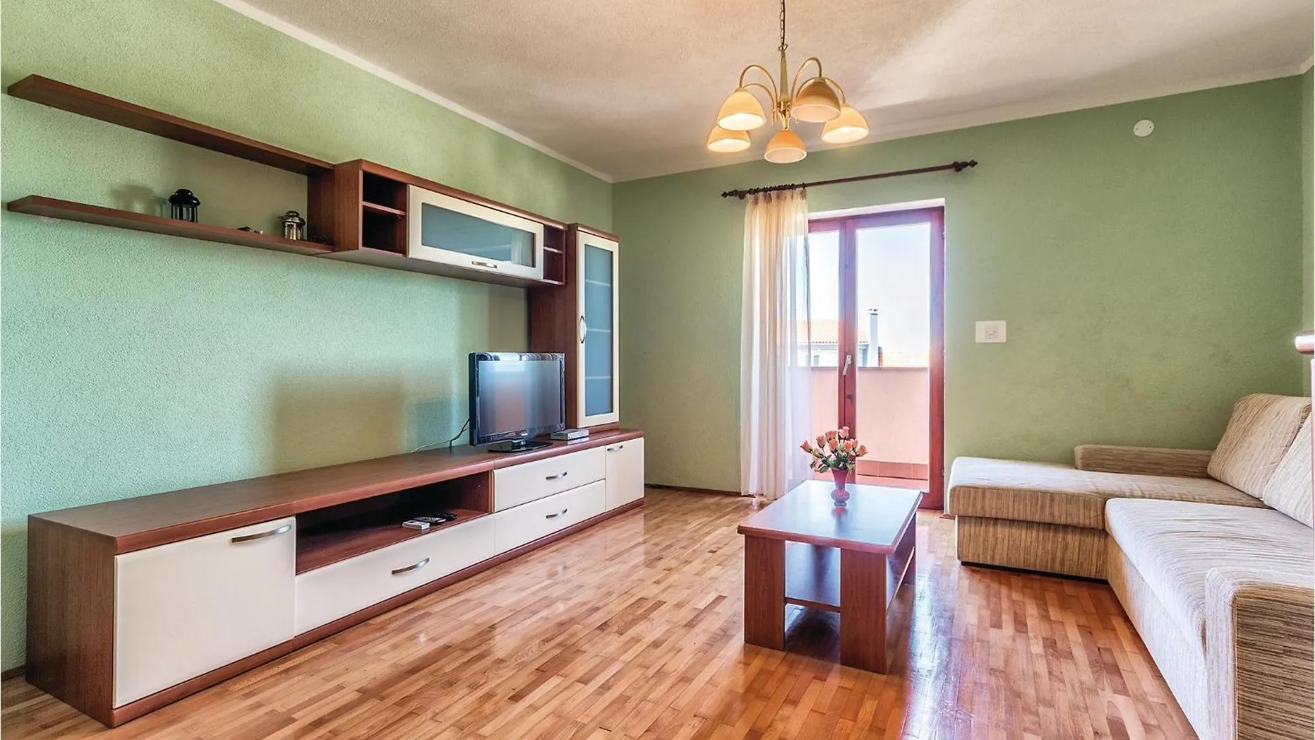Holiday home 6 Bedroom Amazing Home In Bratulici Hreljici Croatia