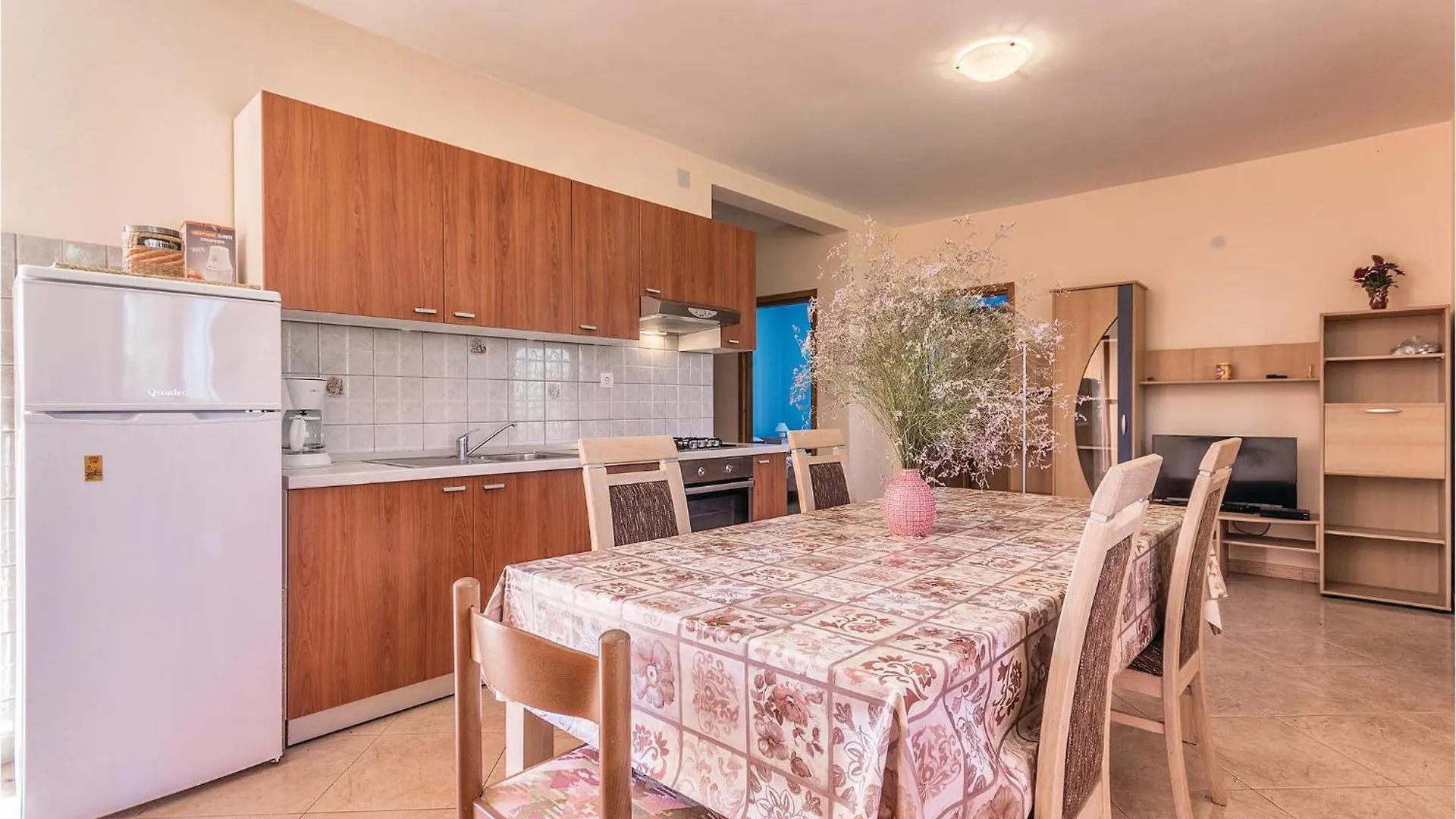 6 Bedroom Amazing Home In Bratulici Hreljici