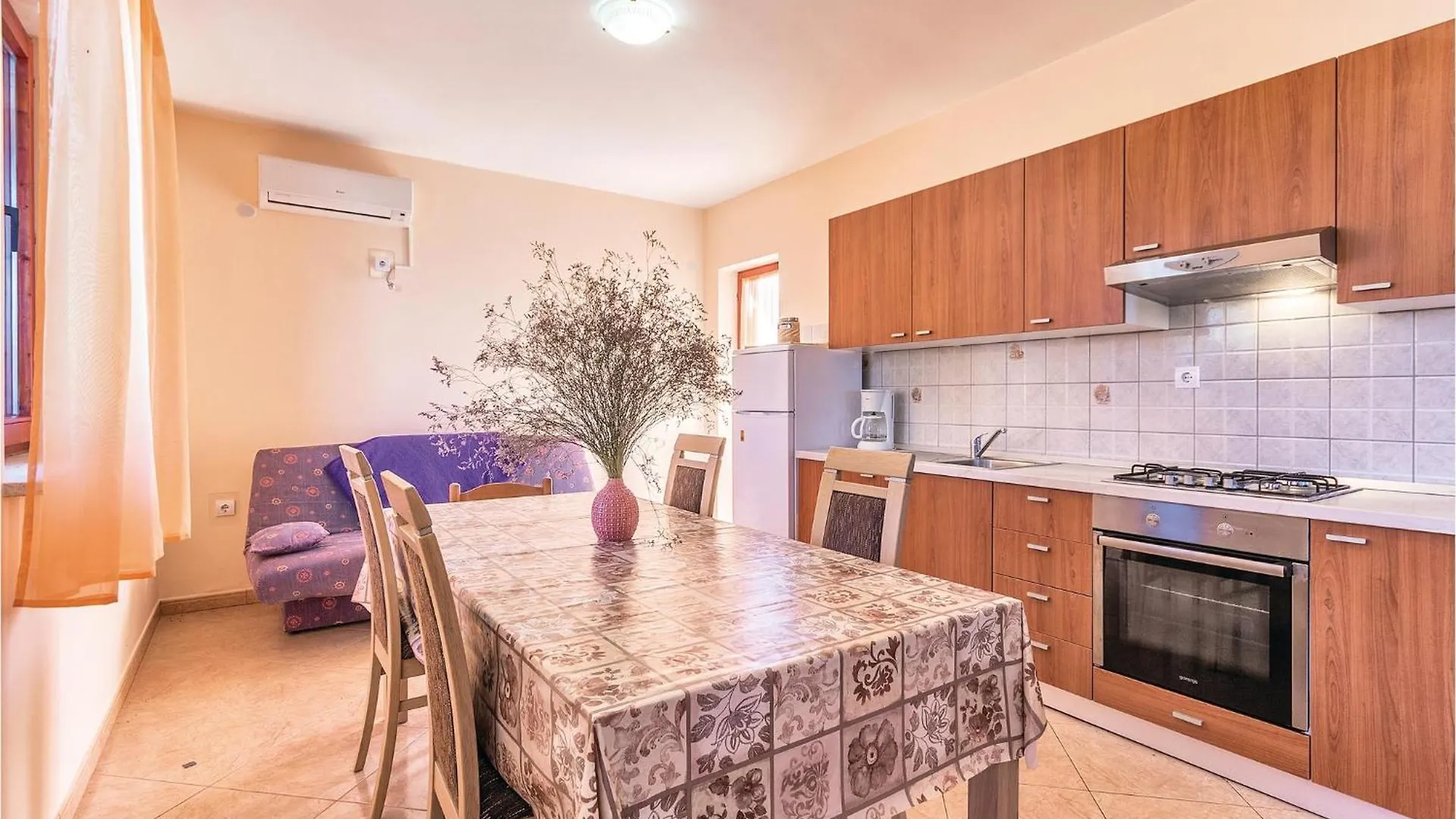 6 Bedroom Amazing Home In Bratulici Hreljici 0*,  Croatia